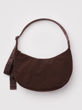 NWT Baggu Medium Nylon Crescent Bag in Coffee